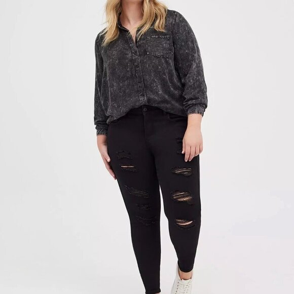 Womans Lizzie Rayon Twill Torrid Button-Up long sleeve Shirt Size 5 Gray - Picture 3 of 15